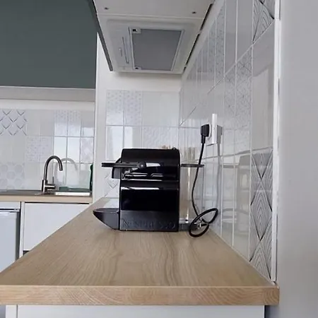 With A View, Avec Vue Panoramique Sur La